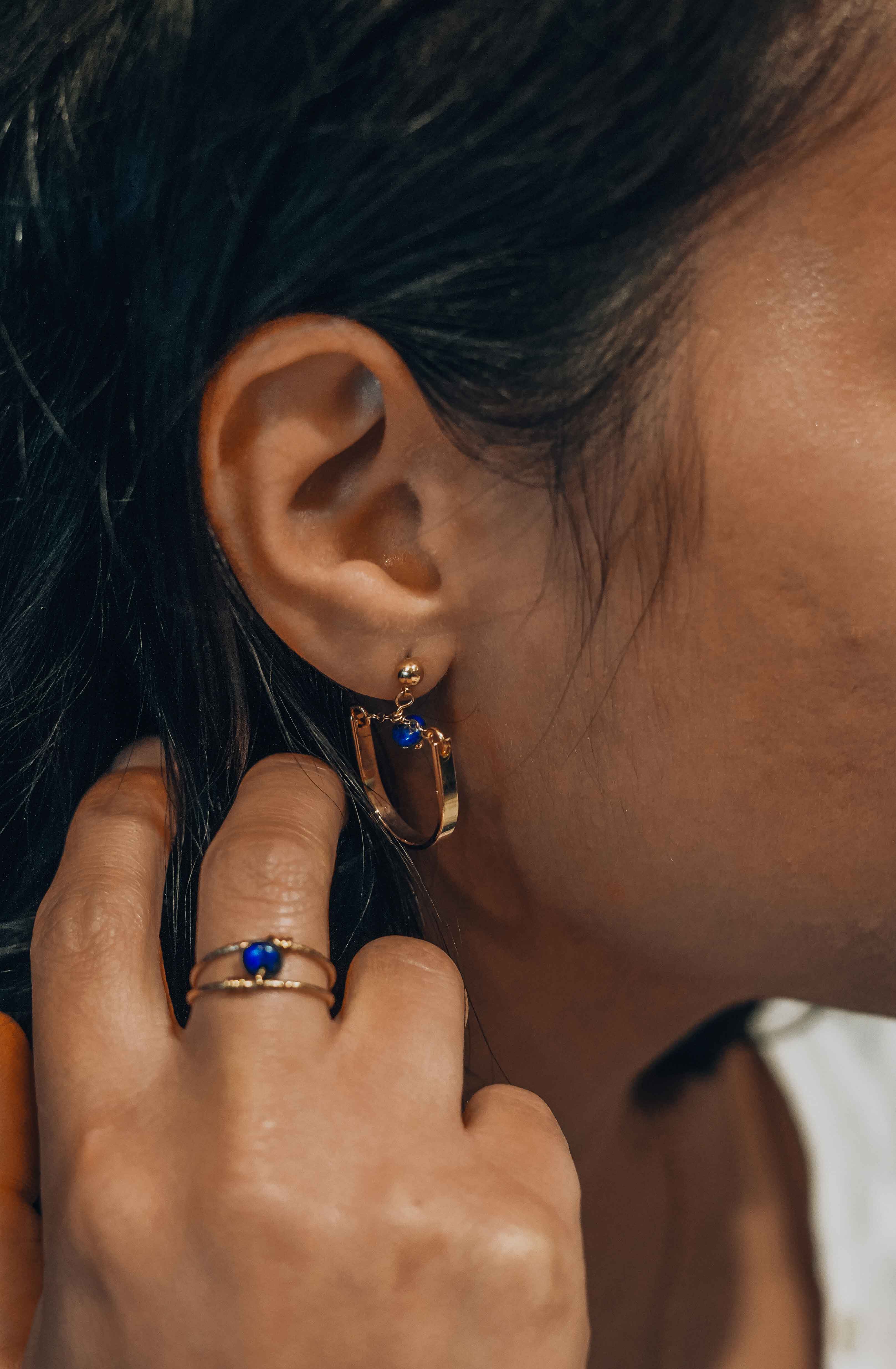 photo boucles d’oreilles Thalie lapis lazuli