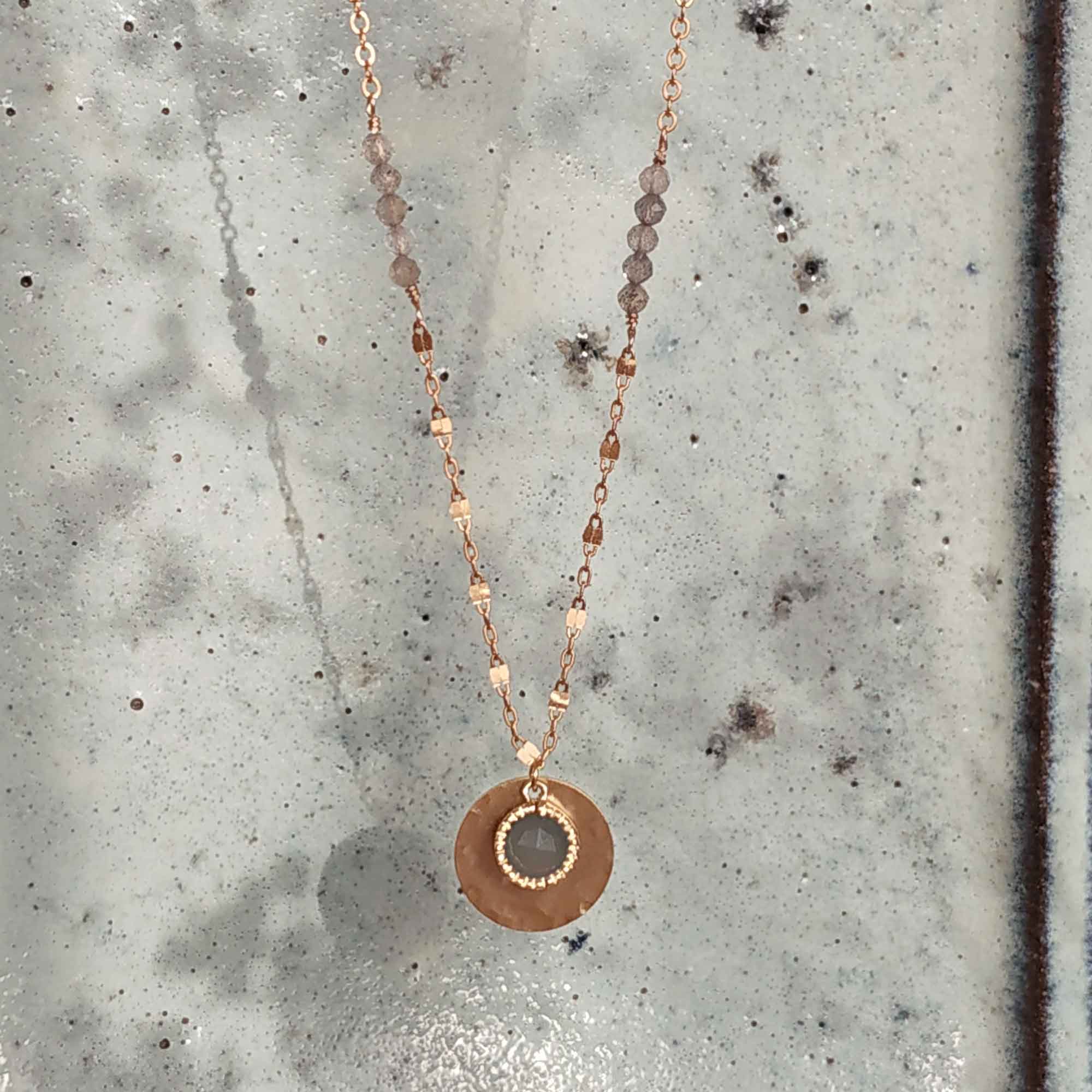 photo collier eluard labradorite