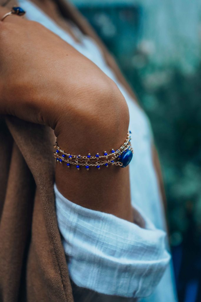 photo bracelet Anna lapis lazuli bleu
