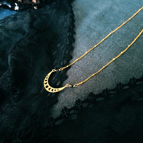 image collier moon