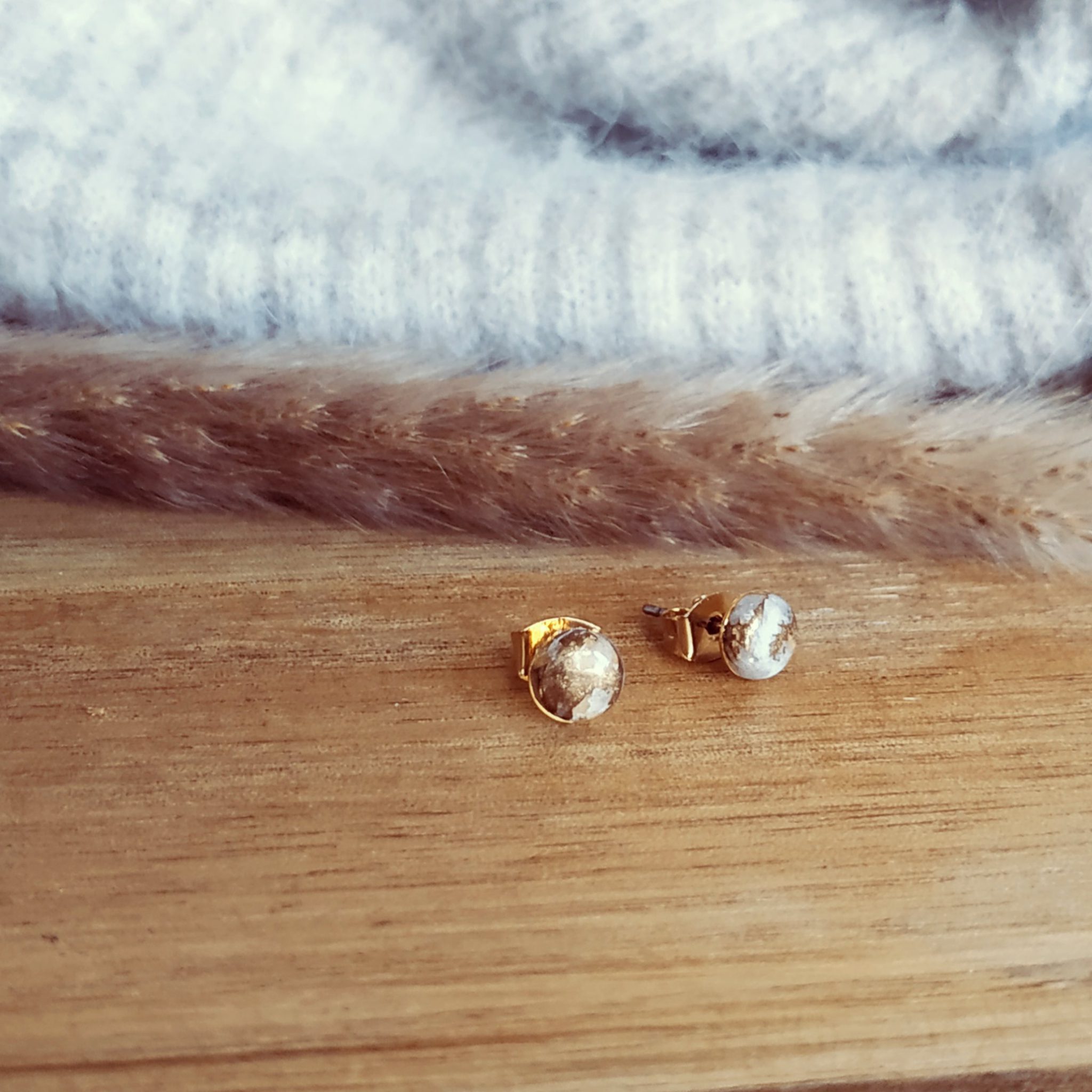 puces d'oreilles lou