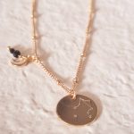 zoom collier constellation signe astrologique